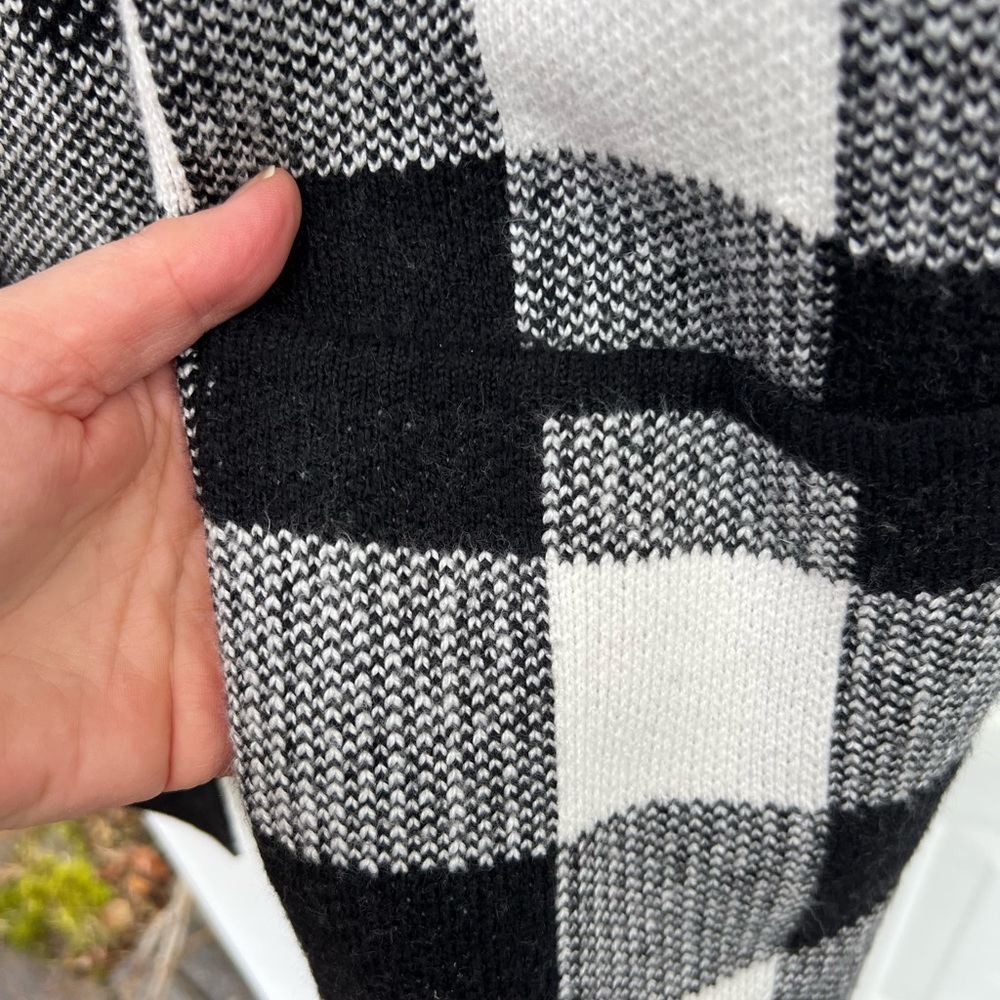 NWT Talbots Beautiful Thick Black White Plaid Open Front Cardigan Pockets - Picture 4 of 7